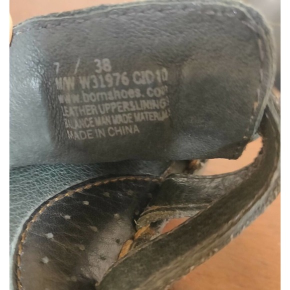 Born Women's Sandals Slip-on Black Leather Size 7 Open Toe Buckle - Picture 7 of 8